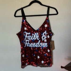 NWT Chance or fate sequence adjustable top.Size L